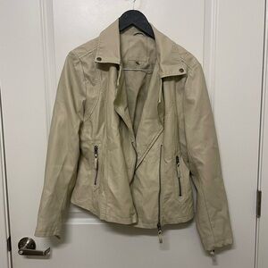 Max Studio Jacket Womens Faux Leather​​​​​​